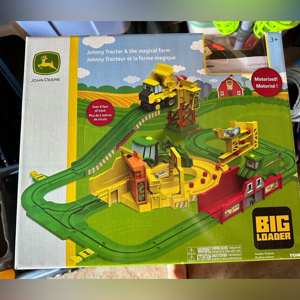 John Deere Kids Motorized Track
